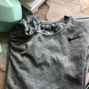 Nike Dri-Fit shirt shortsleeve Excellent!